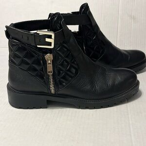 Black leather cut out ankle boots with gold buckle and quilting
Size